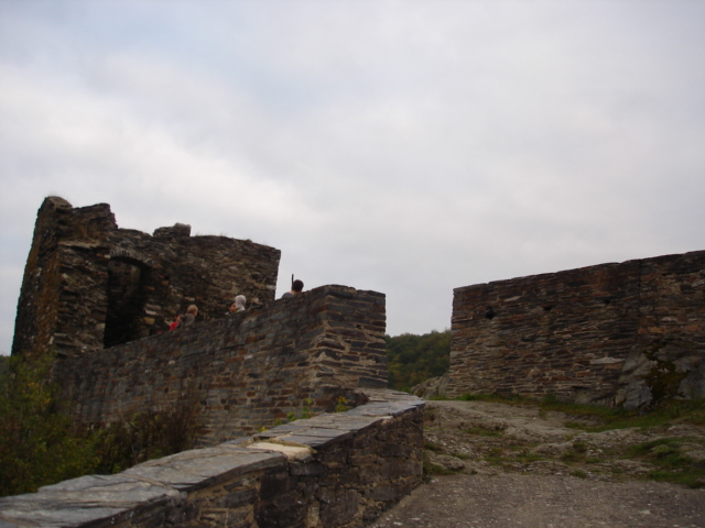 Schmidtburg 09  001014.JPG